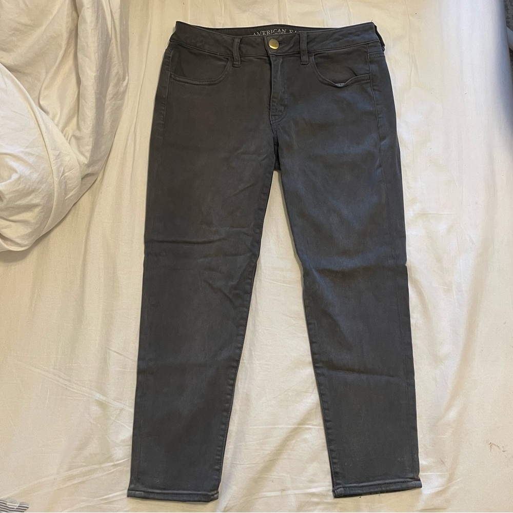 American Eagle Grey Cropped Jean Jeggings size 8